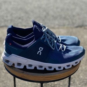 On Cloudswift Running Shoe